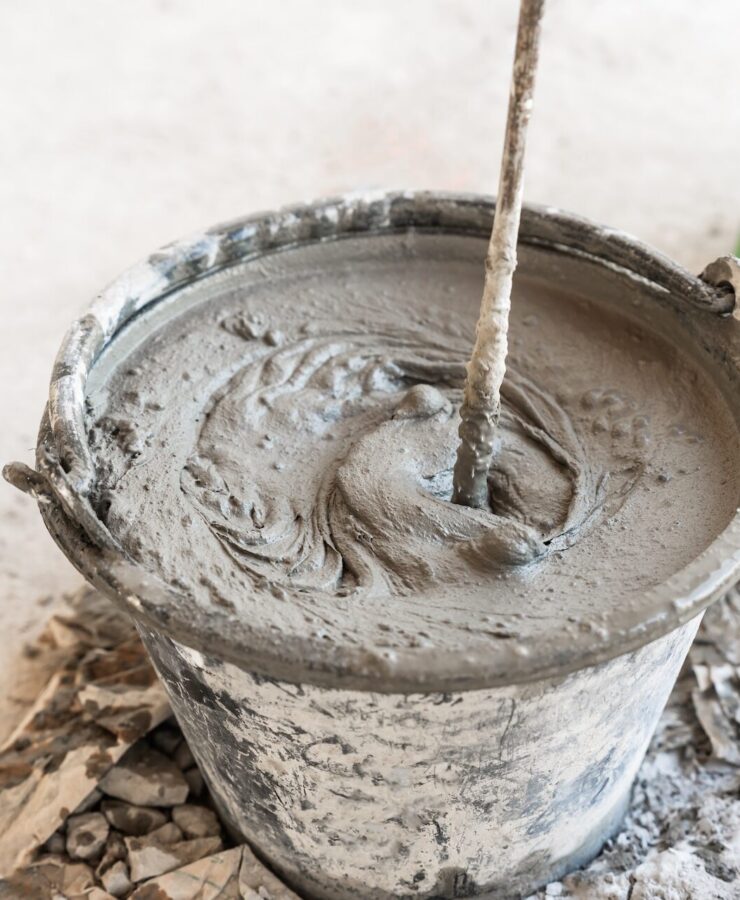 Ile cementu na m3 betonu B20? Praktyczne wyjaśnienie